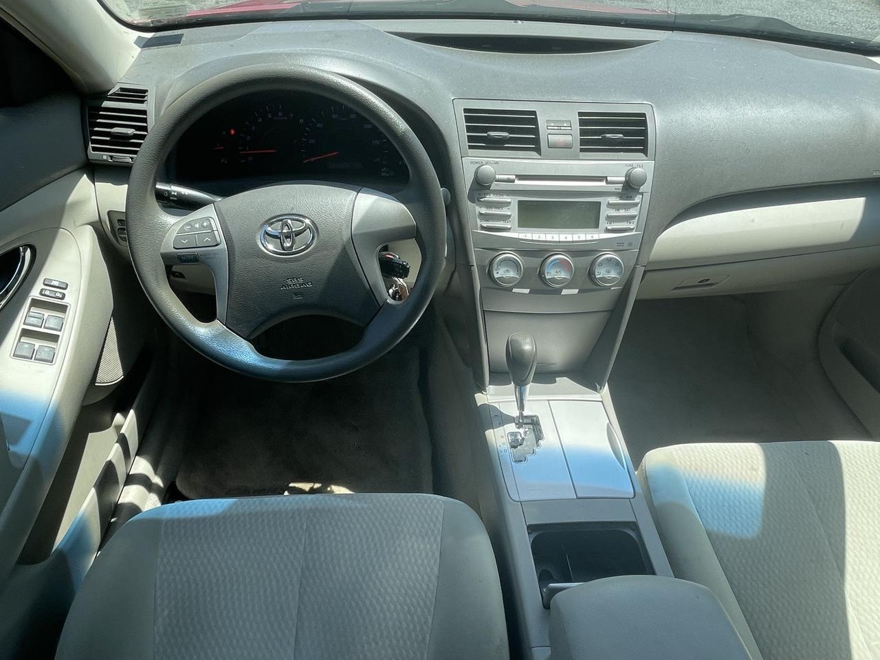 2011 Toyota Camry LE Alexandria VA