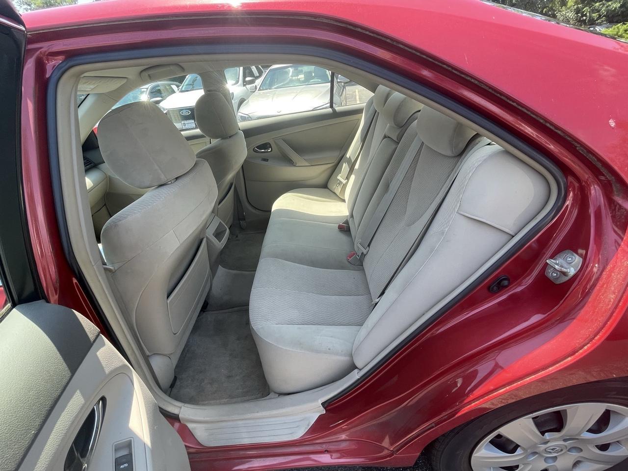 2011 Toyota Camry LE Alexandria VA