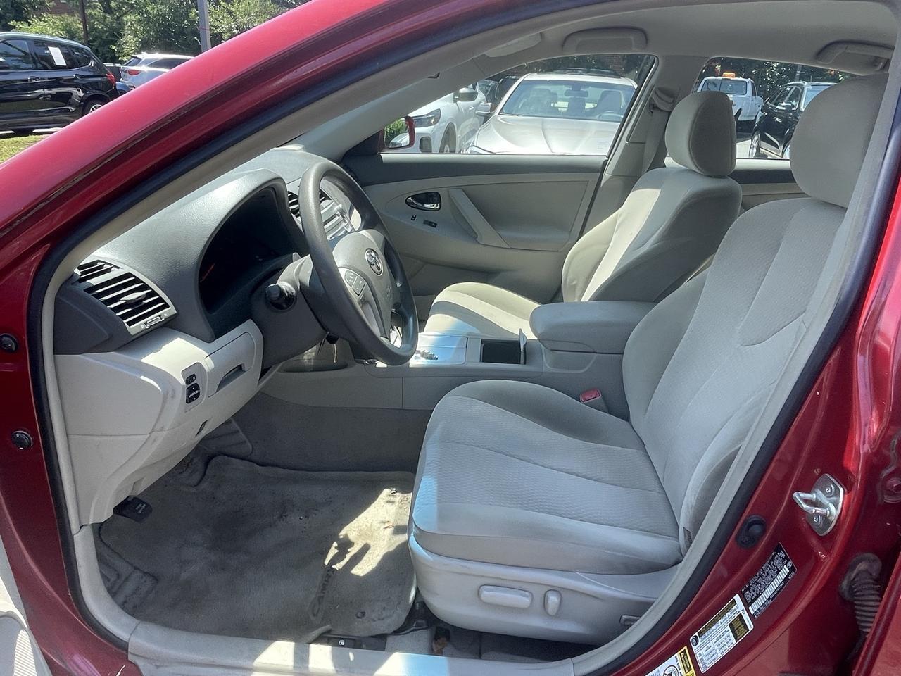 2011 Toyota Camry LE Alexandria VA