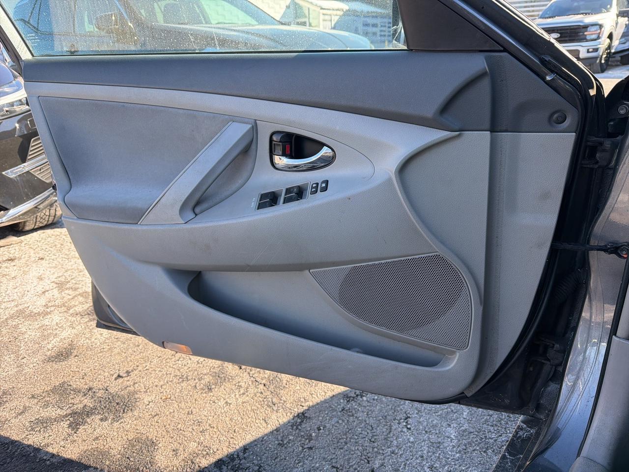 2011 Toyota Camry SE Gaithersburg MD