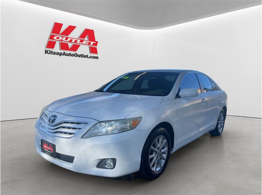2011 Toyota Camry XLE Sedan 4D