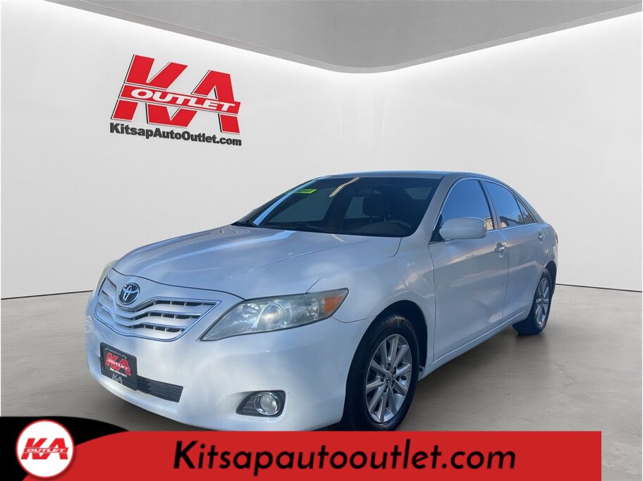 2011 Toyota Camry XLE Sedan 4D