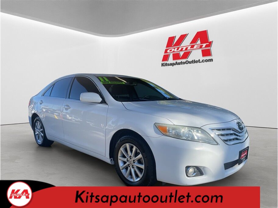 2011 Toyota Camry XLE Sedan 4D