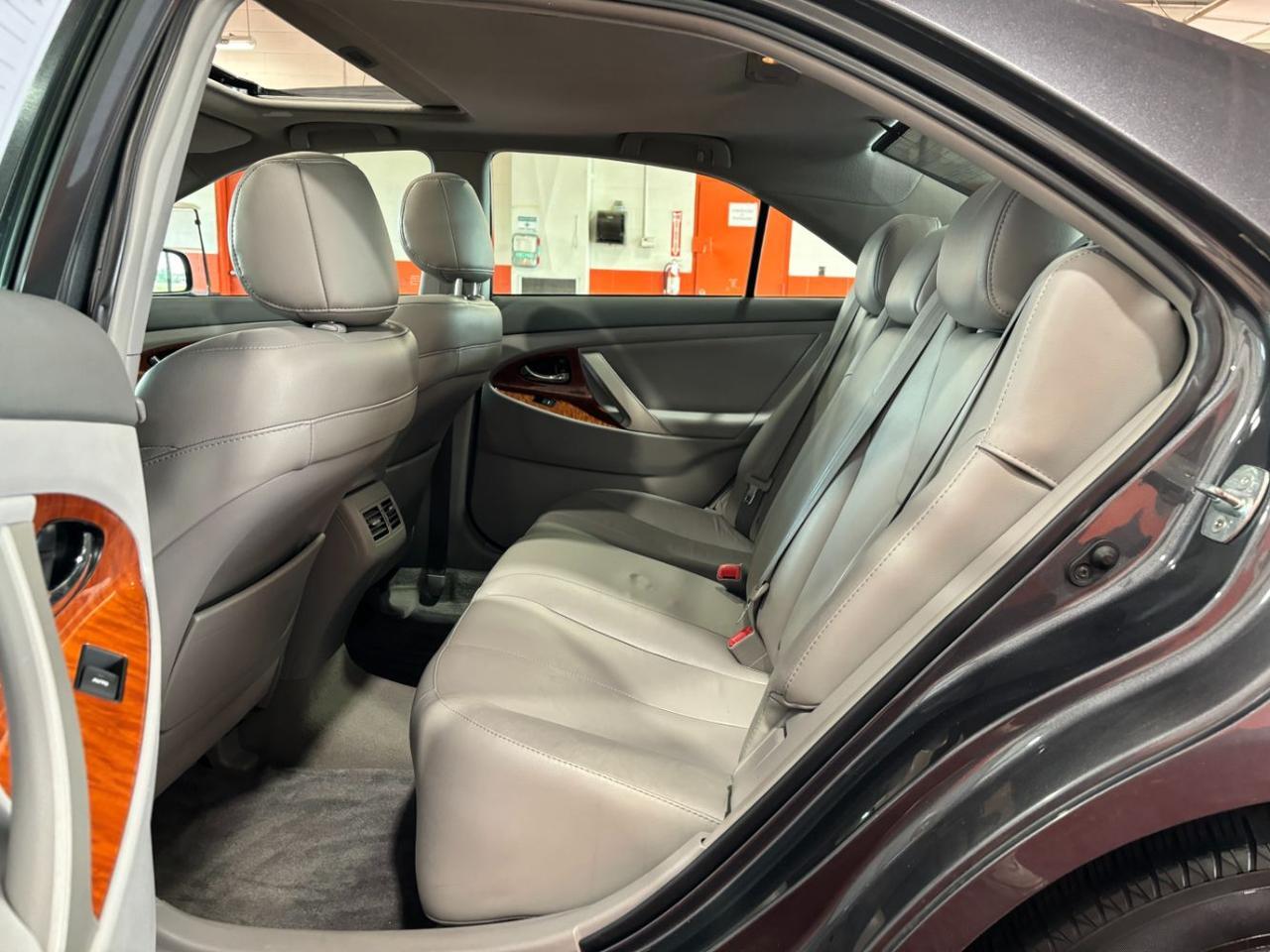 2011 Toyota Camry XLE V6 Franklin OH