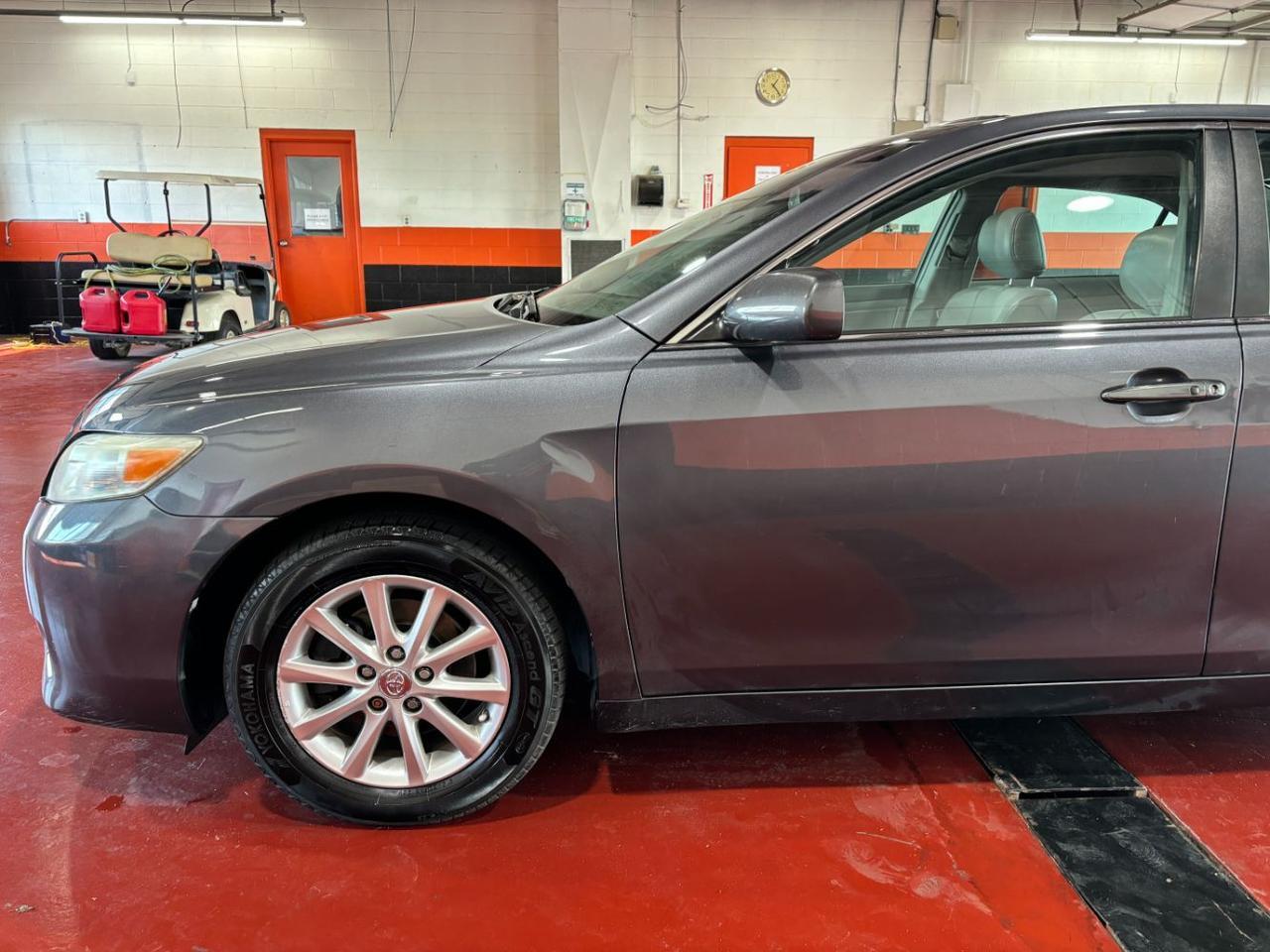 2011 Toyota Camry XLE V6 Franklin OH