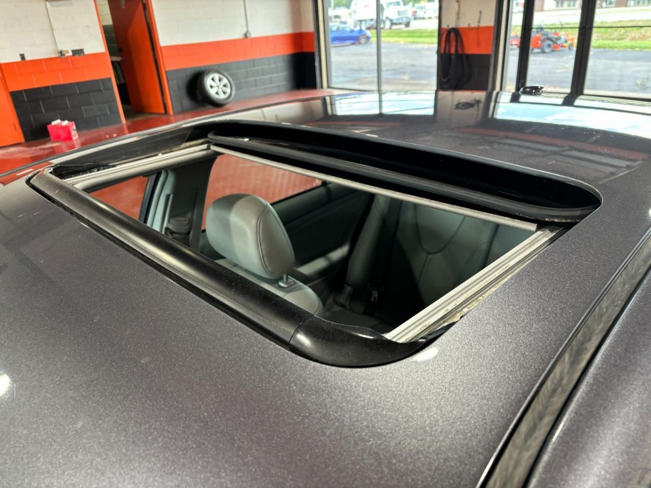 2011 Toyota Camry XLE V6 Franklin OH