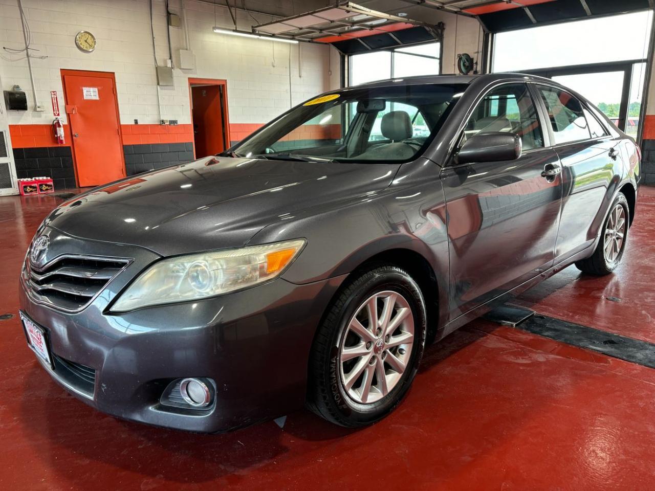 2011 Toyota Camry XLE V6 Franklin OH