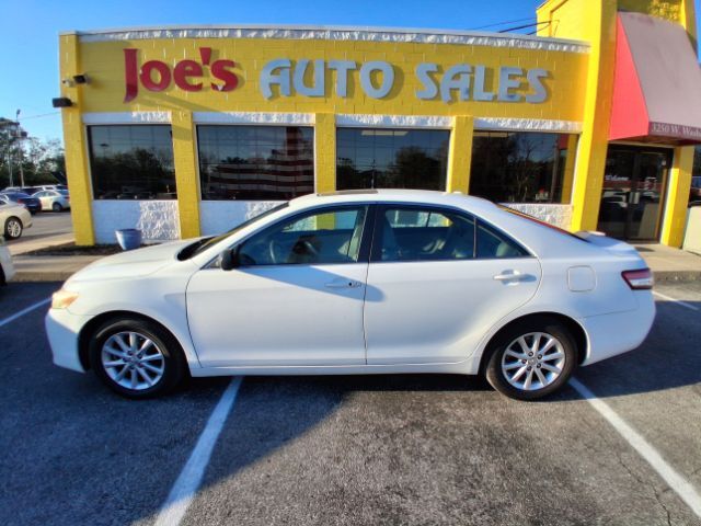 2011 Toyota Camry XLE V6