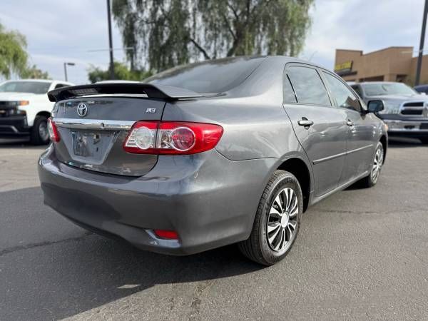 2011 Toyota Corolla LE