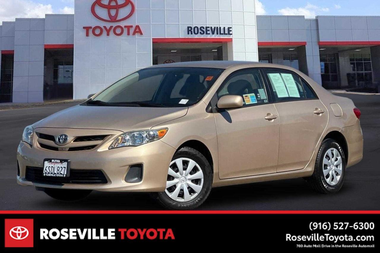 2011 Toyota Corolla LE