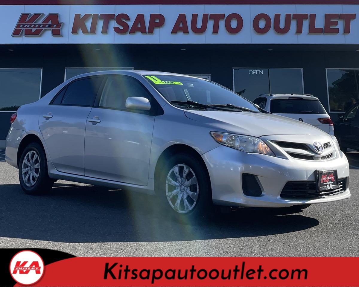 2011 Toyota Corolla LE Sedan 4D
