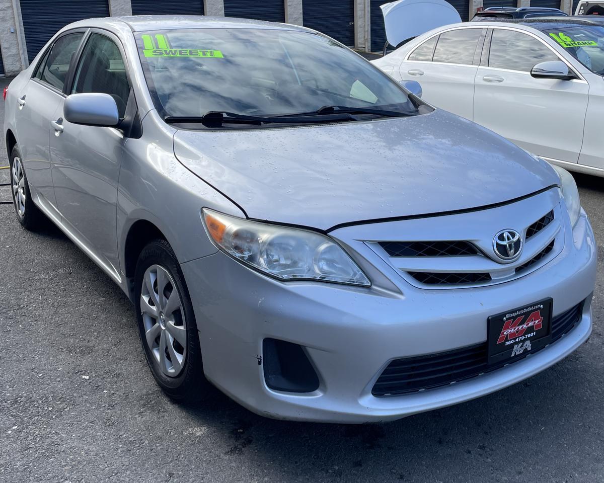 2011 Toyota Corolla LE Sedan 4D