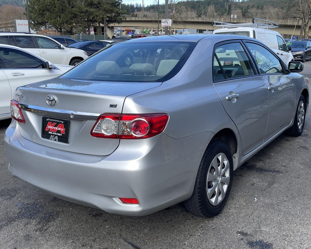 2011 Toyota Corolla LE Sedan 4D