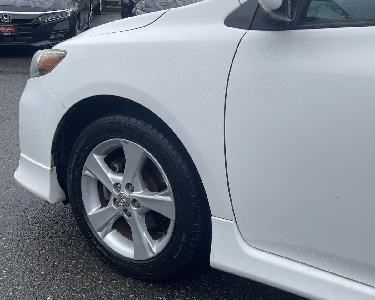 2011 Toyota Corolla S Sedan 4D