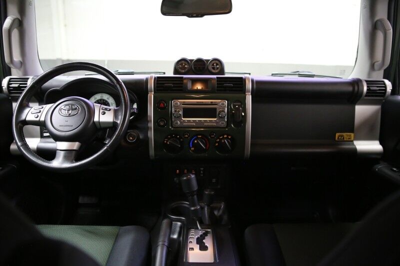 2011 Toyota FJ Cruiser Plainview NY