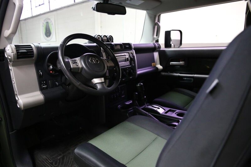 2011 Toyota FJ Cruiser Plainview NY