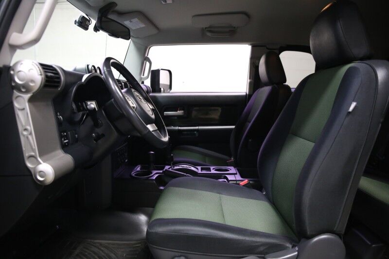 2011 Toyota FJ Cruiser Plainview NY