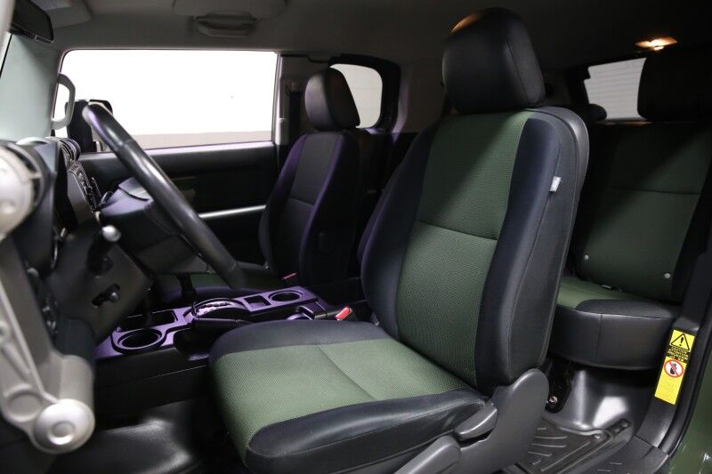 2011 Toyota FJ Cruiser Plainview NY