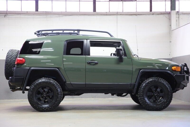 2011 Toyota FJ Cruiser Plainview NY