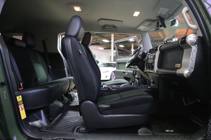 2011 Toyota FJ Cruiser Plainview NY