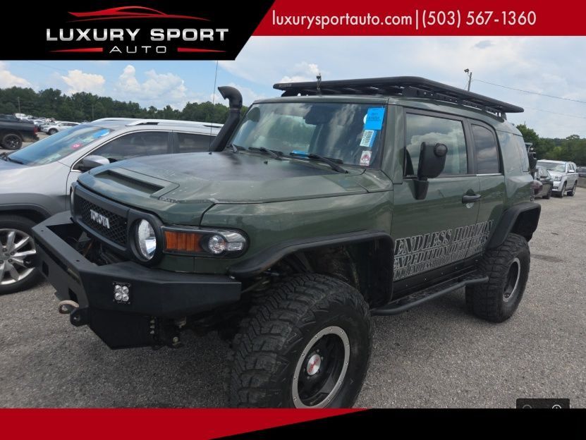 2011 Toyota FJ Cruiser