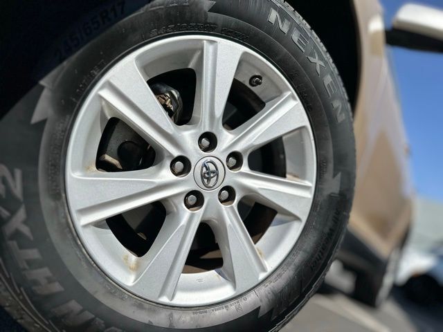 2011 Toyota Highlander Base