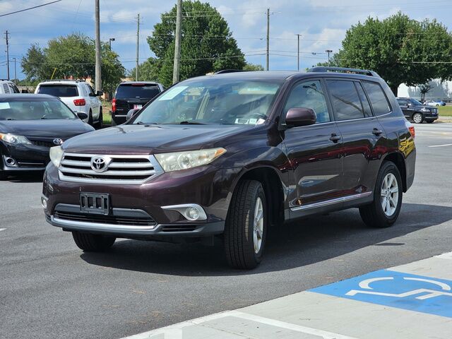 2011 Toyota Highlander V6  BASE