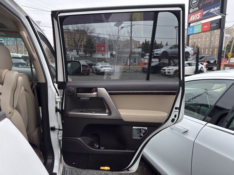 2011 Toyota Land Cruiser 4WD Arlington VA