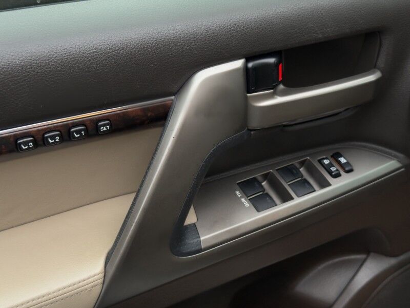 2011 Toyota Land Cruiser 4WD Arlington VA