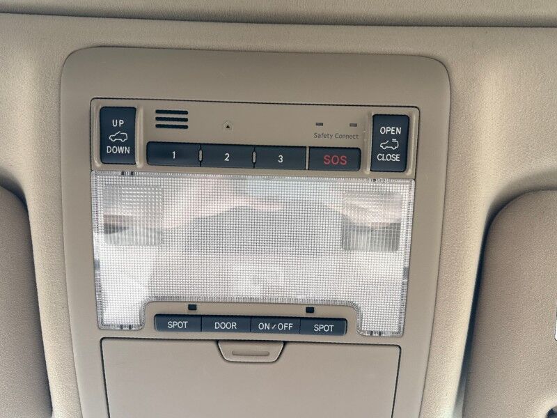 2011 Toyota Land Cruiser AWD/4WD w/ Upgrade Pkg Arlington VA