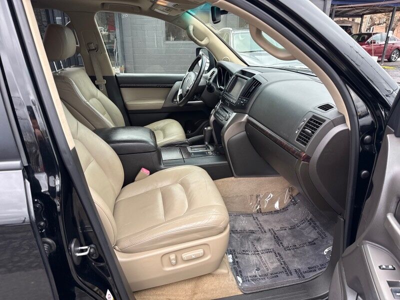 2011 Toyota Land Cruiser AWD/4WD w/ Upgrade Pkg Arlington VA