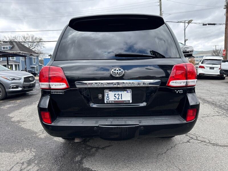 2011 Toyota Land Cruiser AWD/4WD w/ Upgrade Pkg Arlington VA