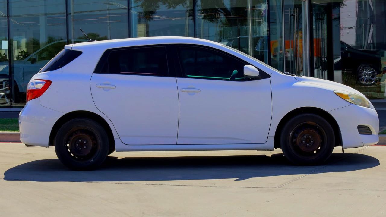 2011 Toyota Matrix BASE  Selma TX