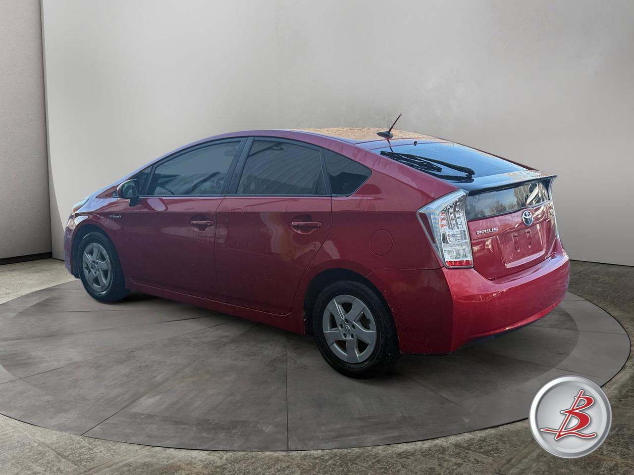 2011 Toyota PRIUS III