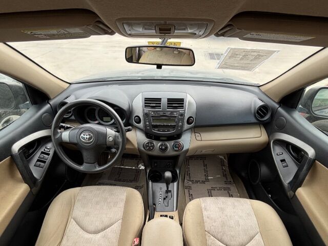 2011 Toyota RAV4 BASE I4 2WD Austin TX