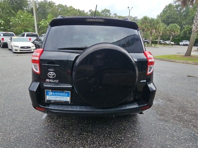 2011 Toyota RAV4 Base photo 3
