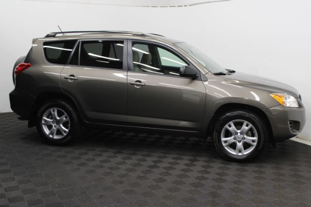 2011 Toyota RAV4 LE