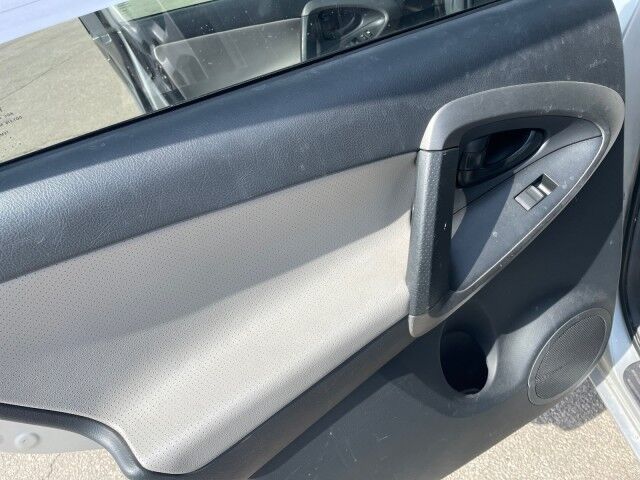 2011 Toyota RAV4 Ltd Cleveland OH