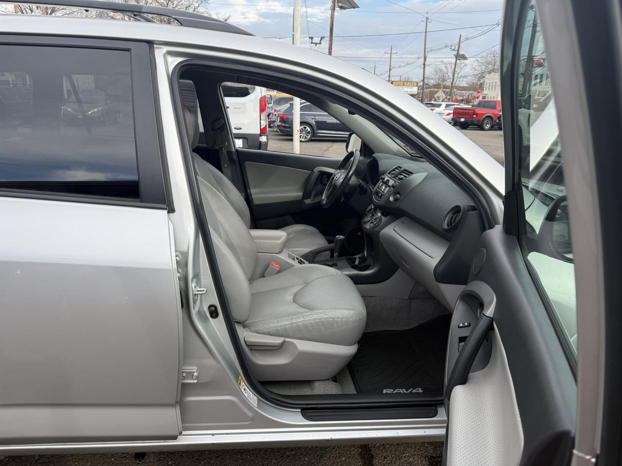 2011 Toyota RAV4 Ltd Edison NJ