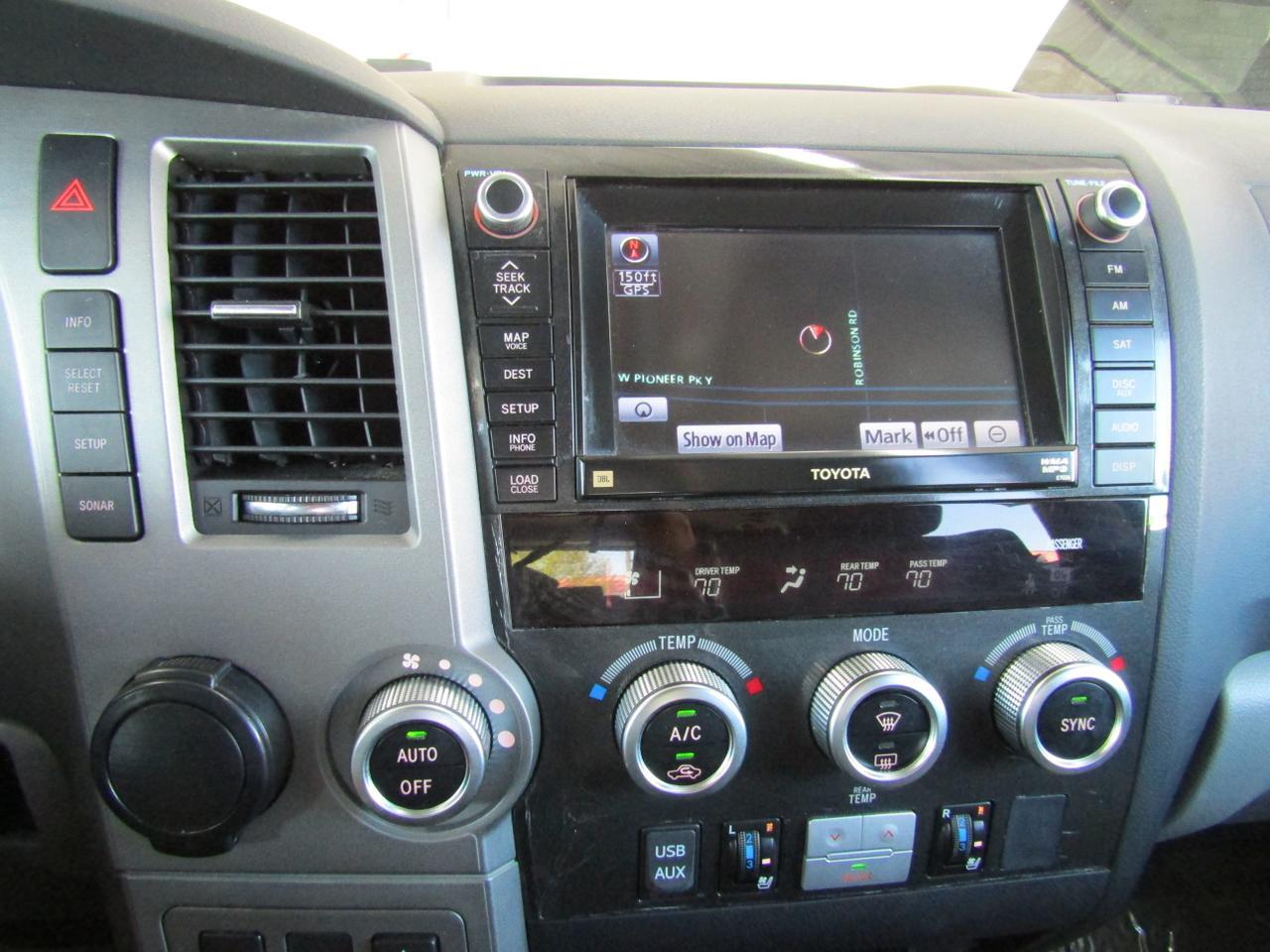 2011 Toyota Sequoia RWD LV8 6-Spd AT Platinum (Natl) Grand Prairie TX