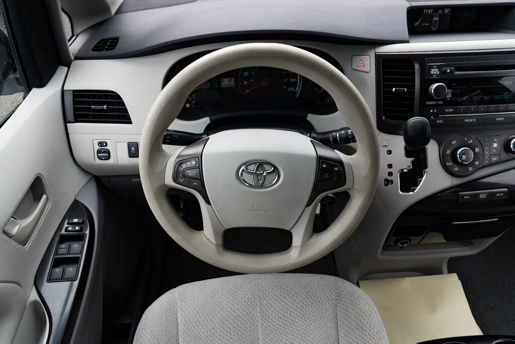 2011 Toyota Sienna Base Milwaukie OR