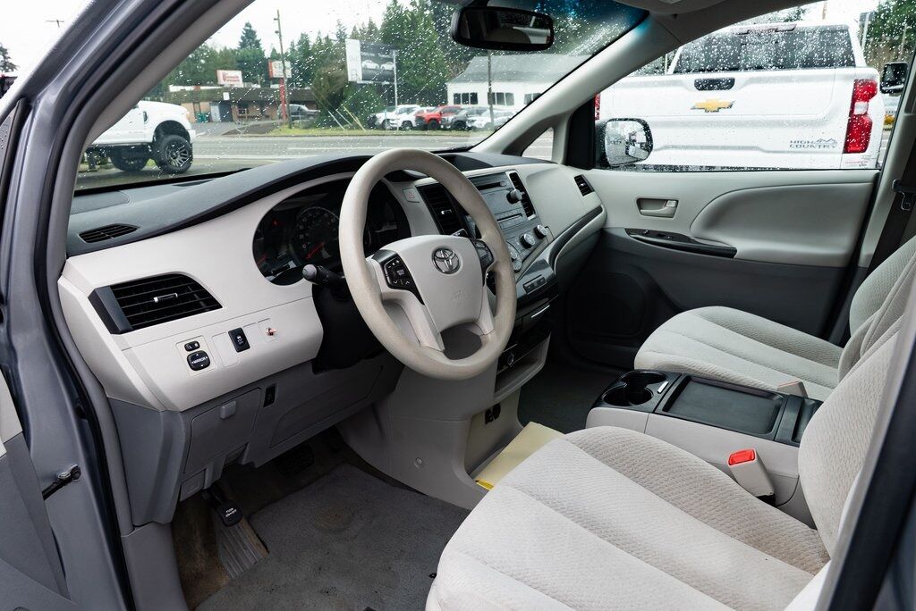 2011 Toyota Sienna Base Milwaukie OR