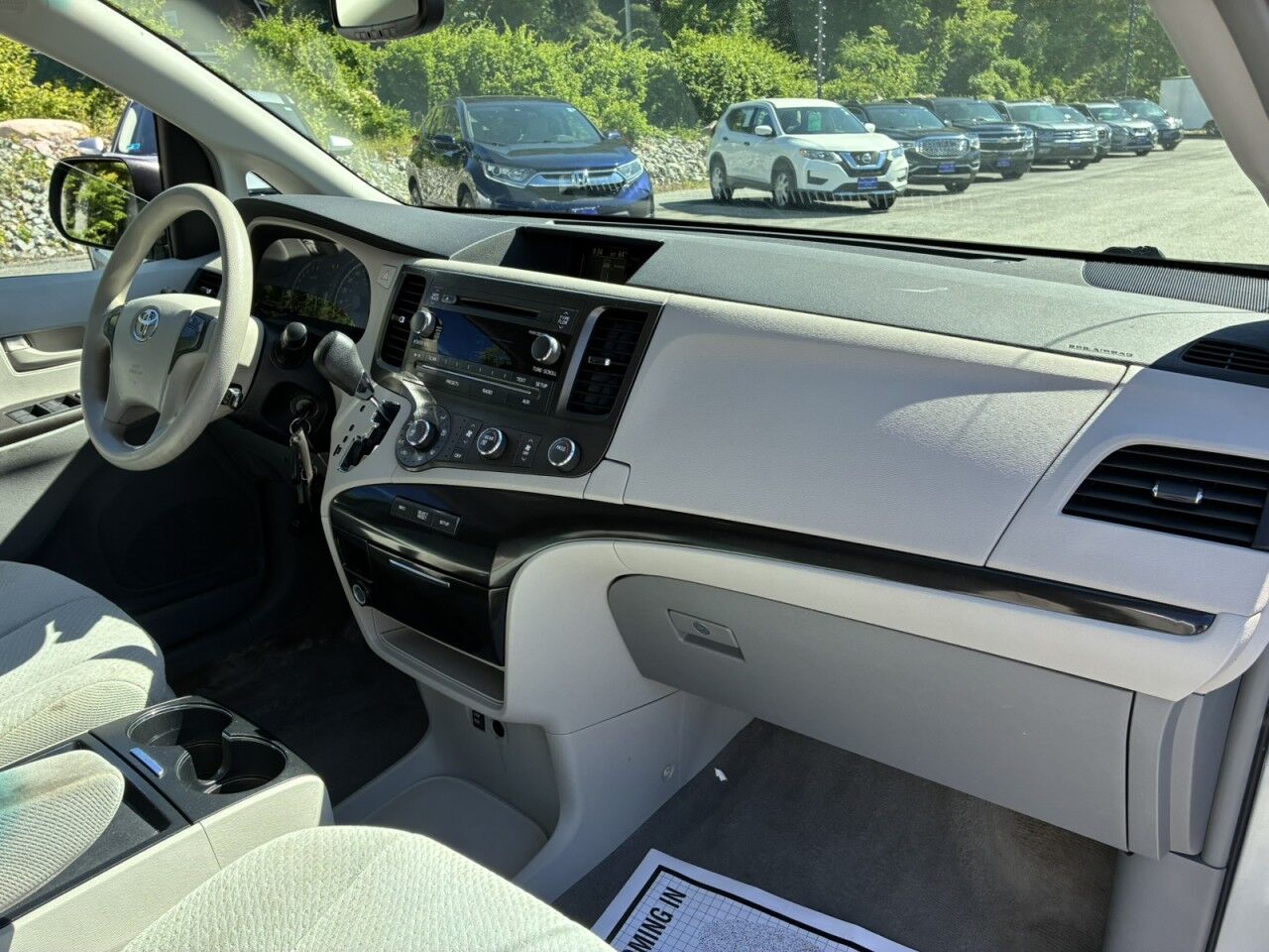 2011 Toyota Sienna LE AAS Charlton MA