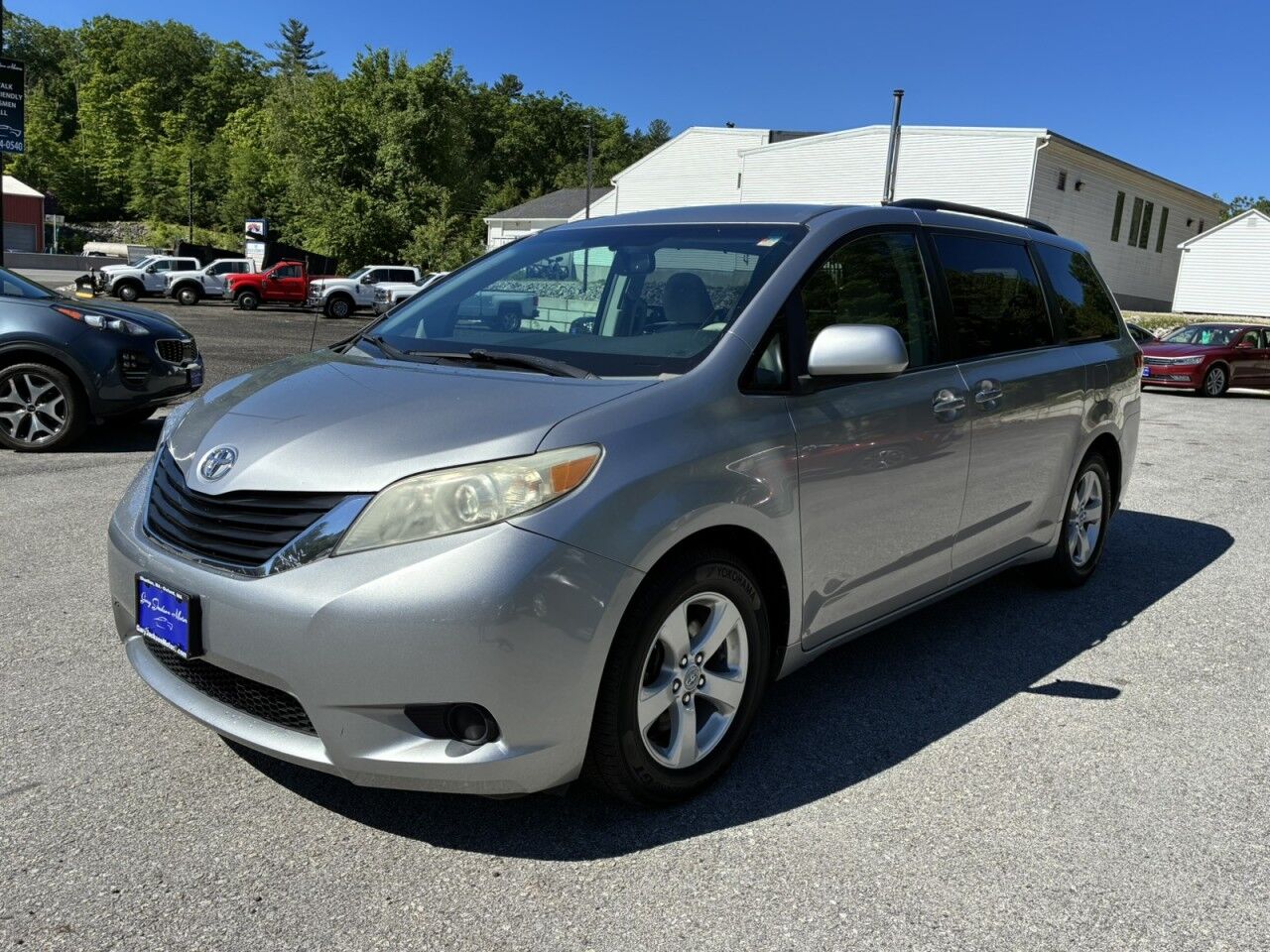 2011 Toyota Sienna LE AAS Charlton MA