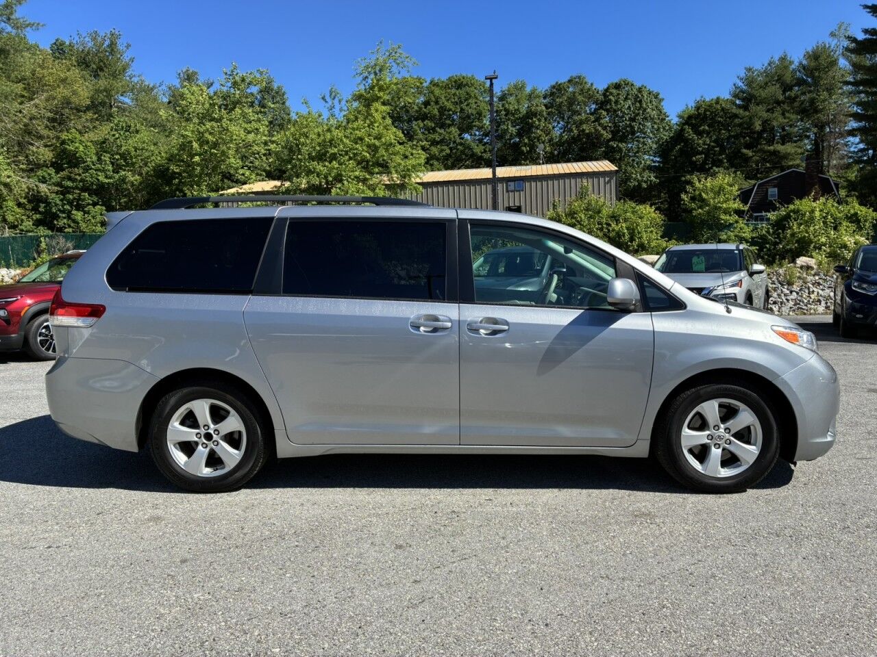 2011 Toyota Sienna LE AAS Charlton MA