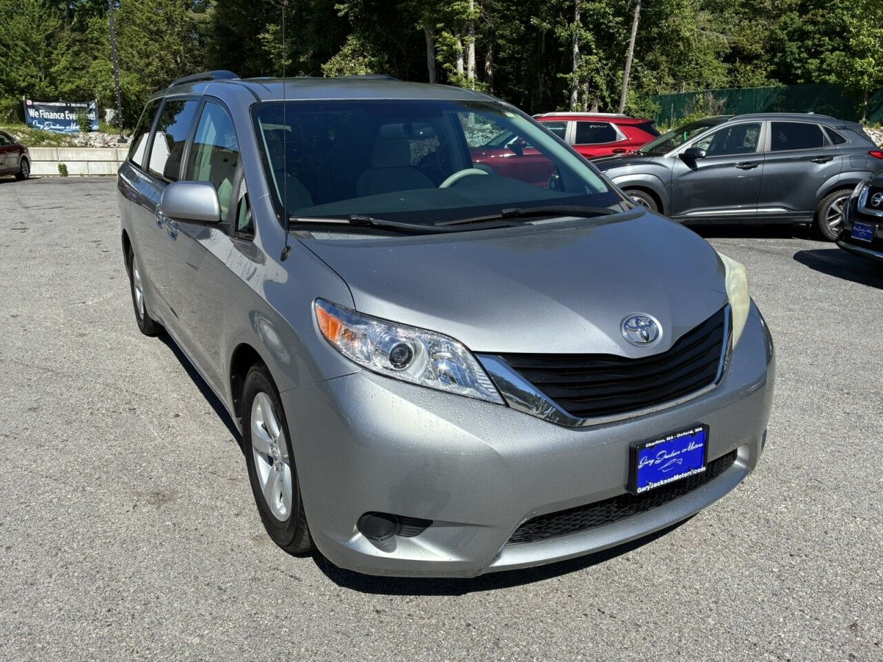 2011 Toyota Sienna LE AAS