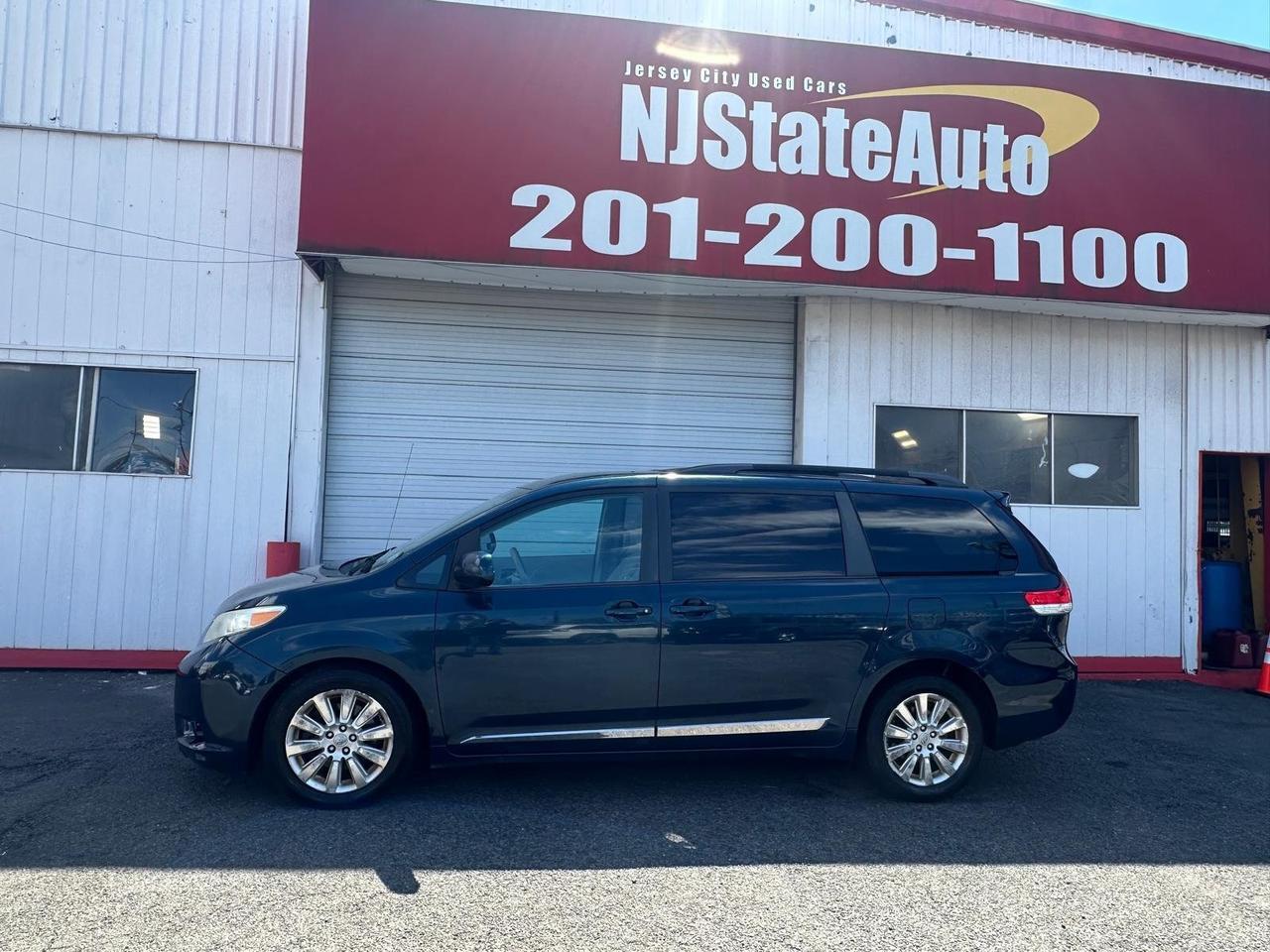 2011 Toyota Sienna LE Jersey City NJ