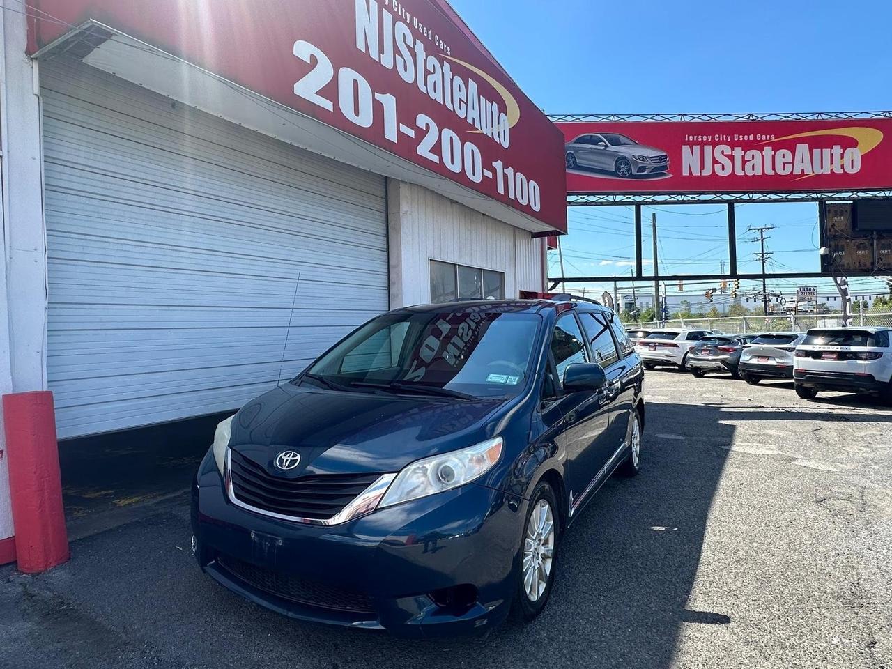 2011 Toyota Sienna