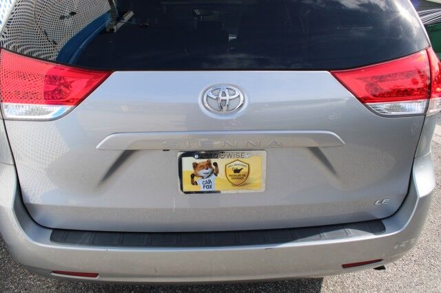 2011 Toyota Sienna LE Melbourne FL