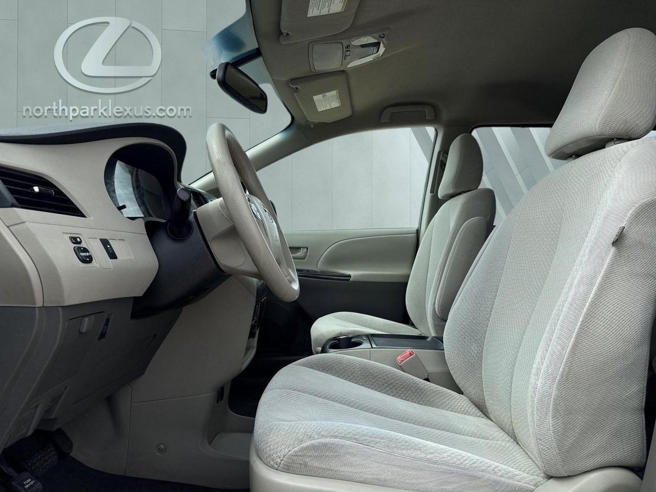2011 Toyota Sienna LE San Antonio TX